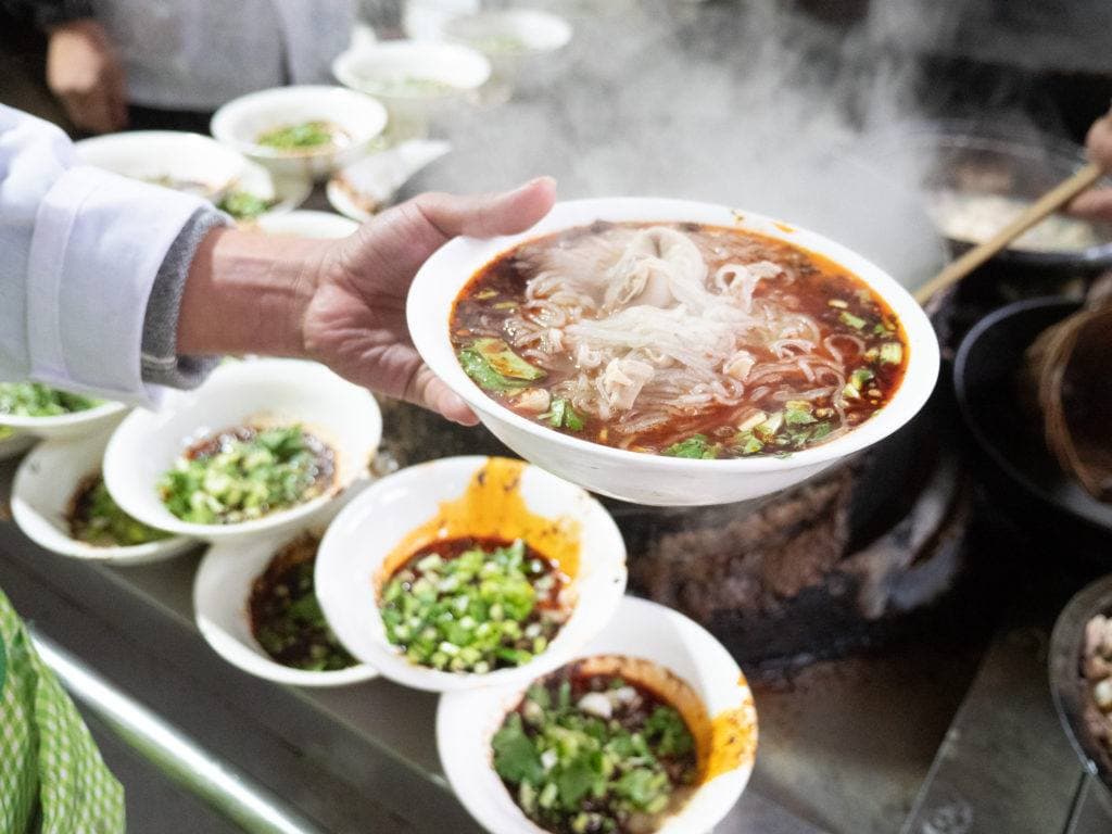 feichangfen sweet potato starch intestine noodles in chengdu